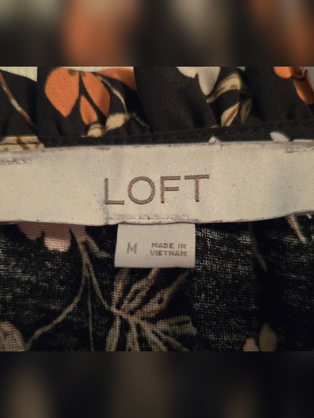 LOFT Black &  Floral Tie-Neck Short Sleeve Blouse Size M - Picture 12 of 14